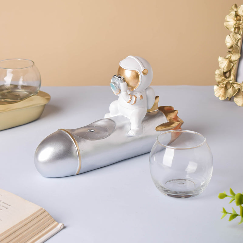 White Astronaut Diver Glass Vase - Showpiece | Home decor item | Room decoration item