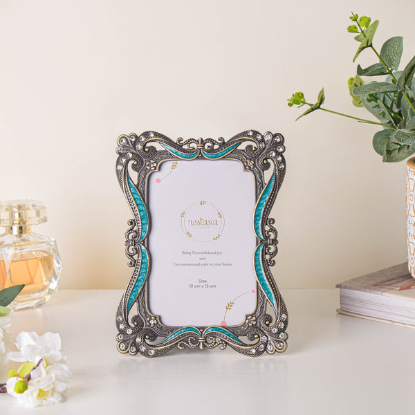 Memorabilia Photo Frame Medium