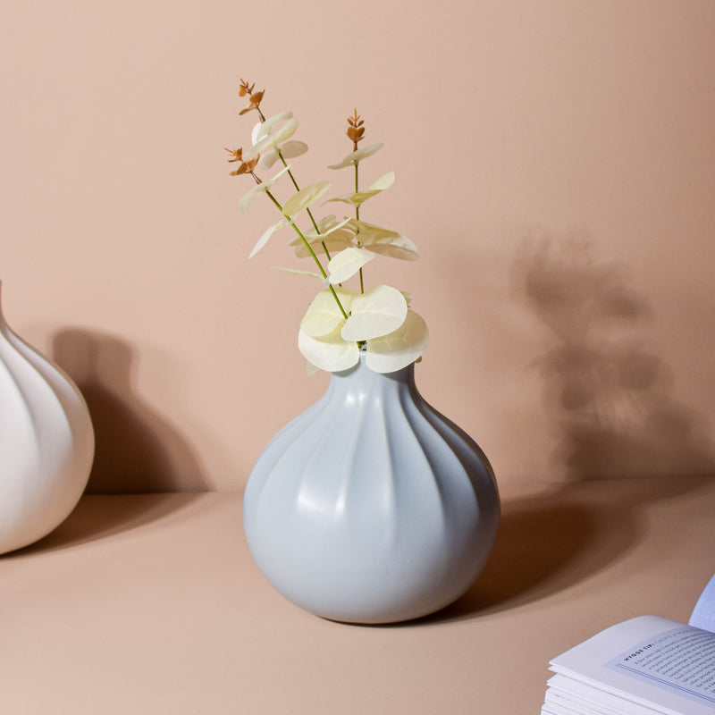 Modern Ribbed Vase - Flower vase for home decor, office and gifting | Home decoration items