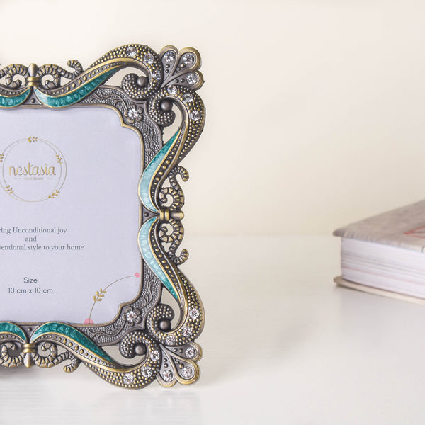 Memorabilia Photo Frame Small - Picture frames and photo frames online | Home decoration items