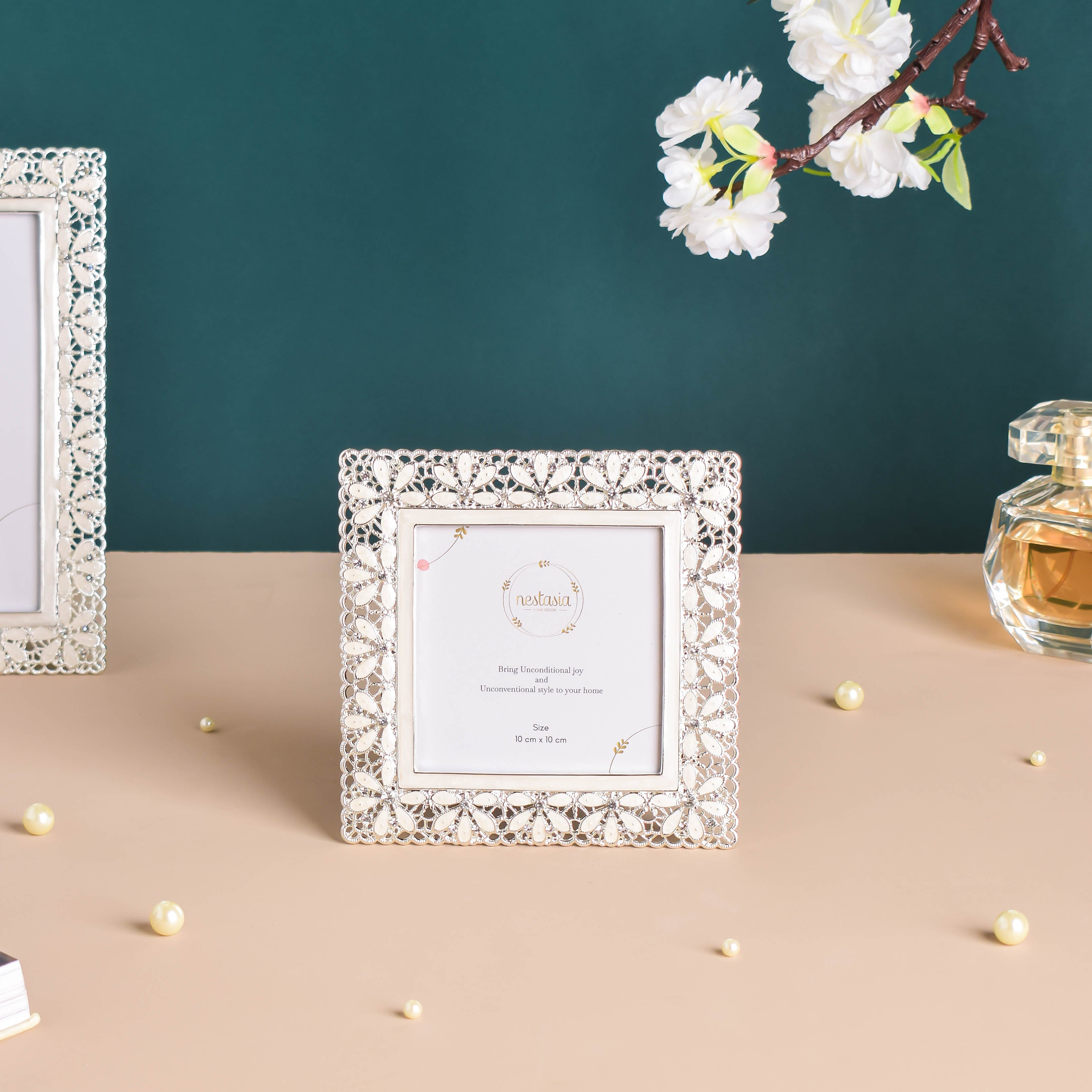 Daisy Photo Frame Small