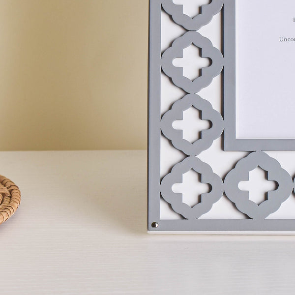 Geometric Pattern Photo Frame - Picture frames and photo frames online | Room decoration items