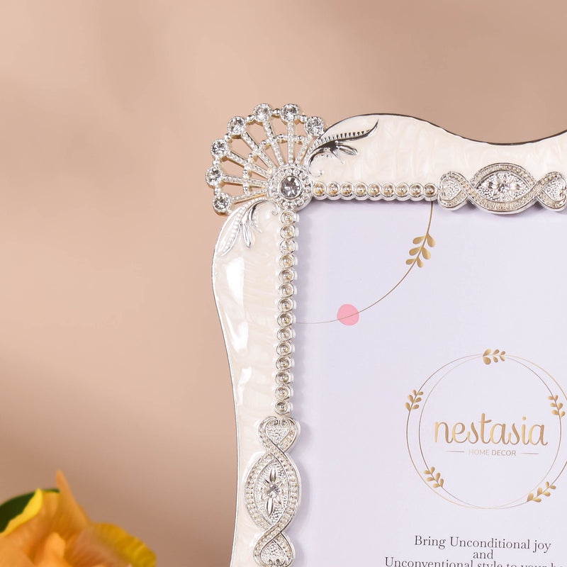 Flower Crown Photo Frame - Picture frames and photo frames online | Room decoration items