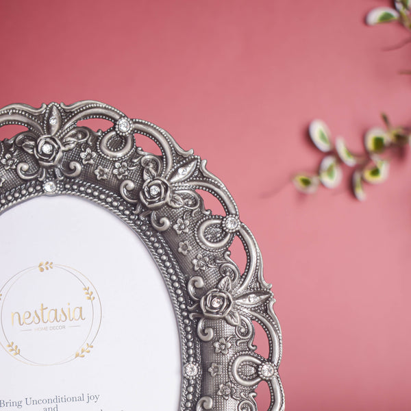 Vintage Garland Photo Frame