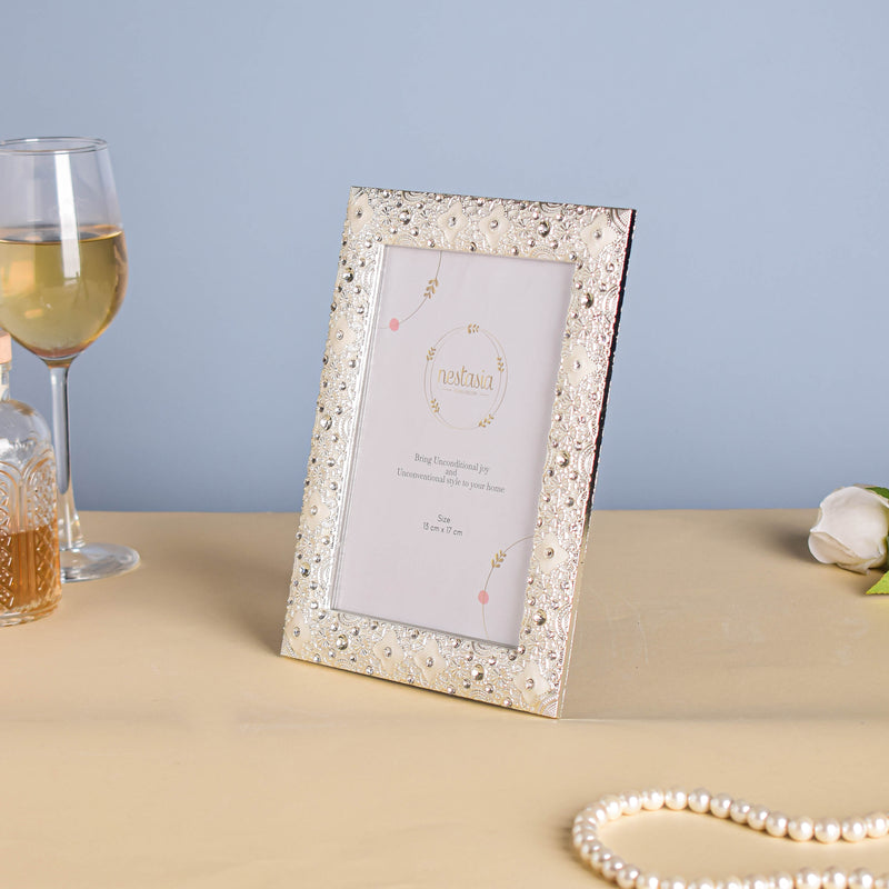 Elegant White Photo Frame - Picture frames and photo frames online | Room decoration items