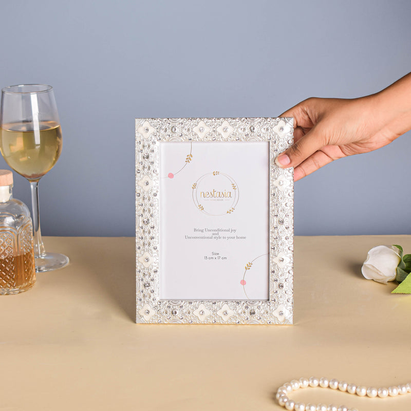 Elegant White Photo Frame - Picture frames and photo frames online | Room decoration items