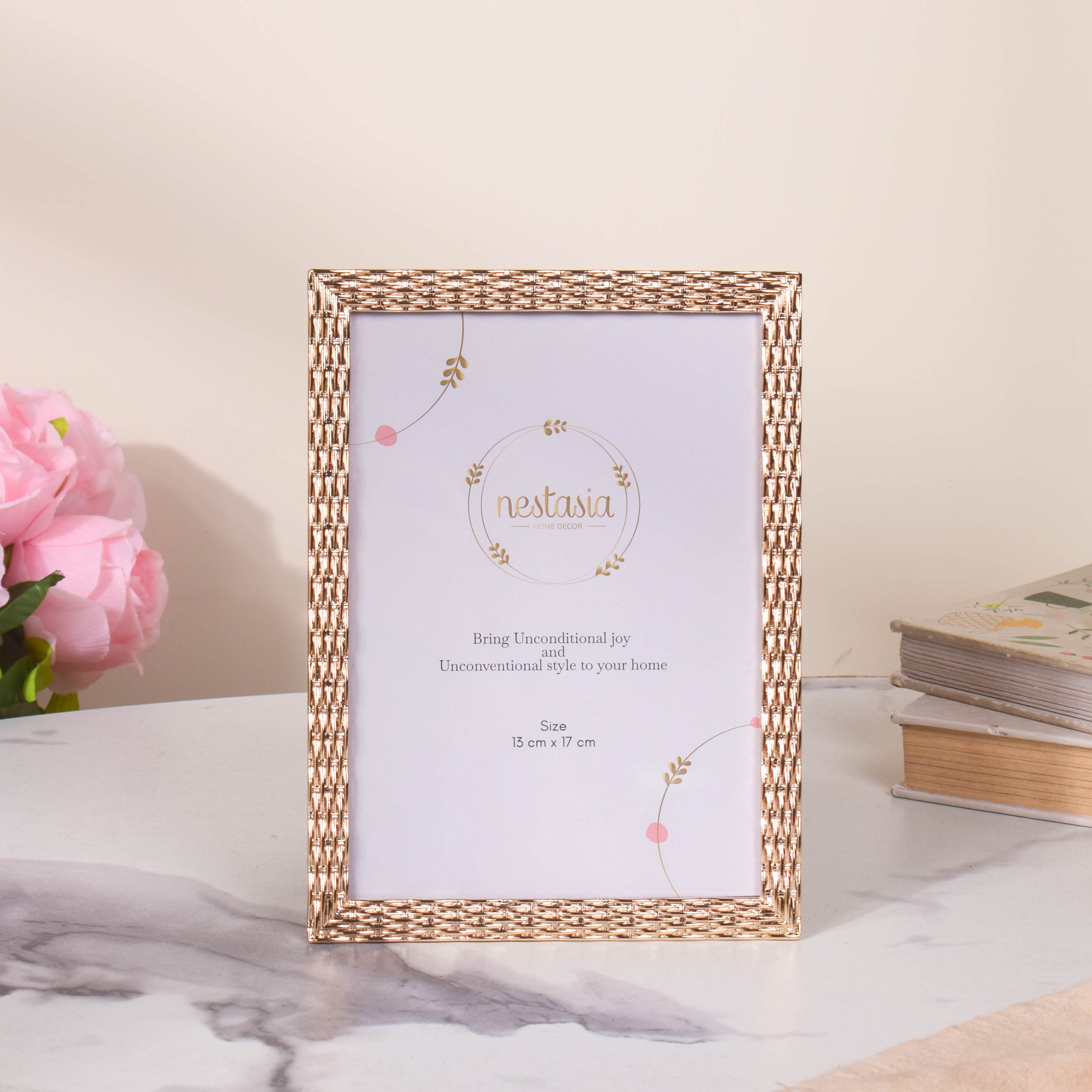 Golden Moment Photo Frame Online - Premium Photo Frame | Nestasia