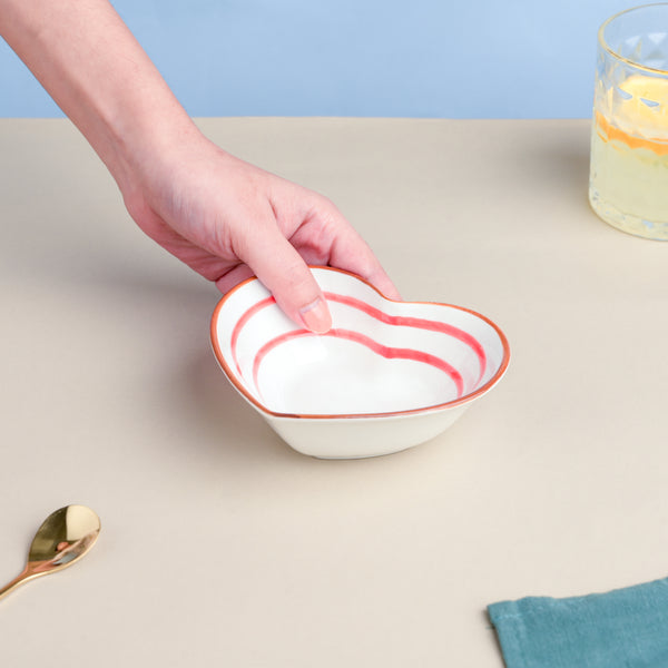 Red Illusion Heart Snack Bowl - Bowl,ceramic bowl, snack bowls, curry bowl, popcorn bowls | Bowls for dining table & home decor