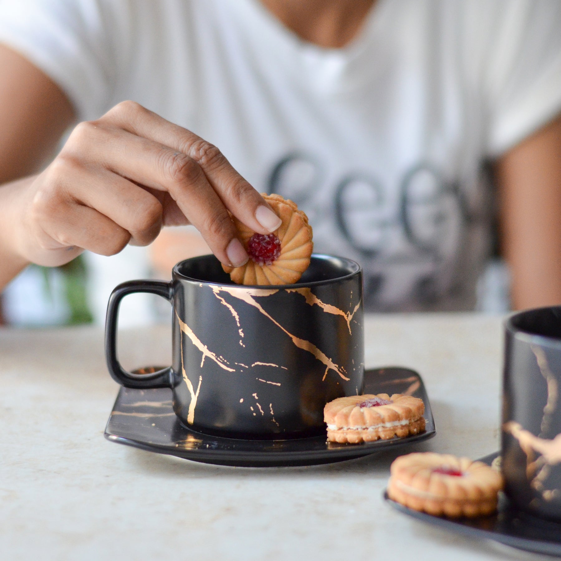 200ml Luxury Marble Ceramic Coffee Cups And Saucers Set With Gold