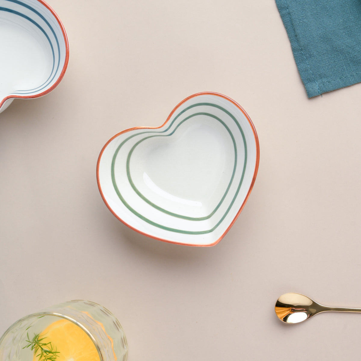 Green Illusion Heart Snack Bowl