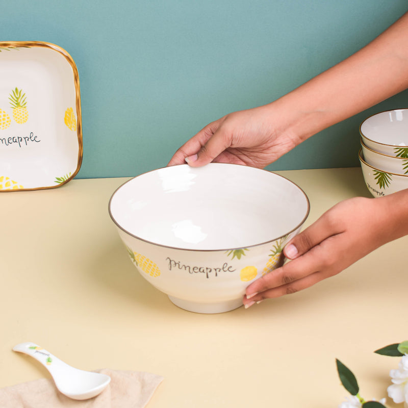 Pineapple Soup Set For 4