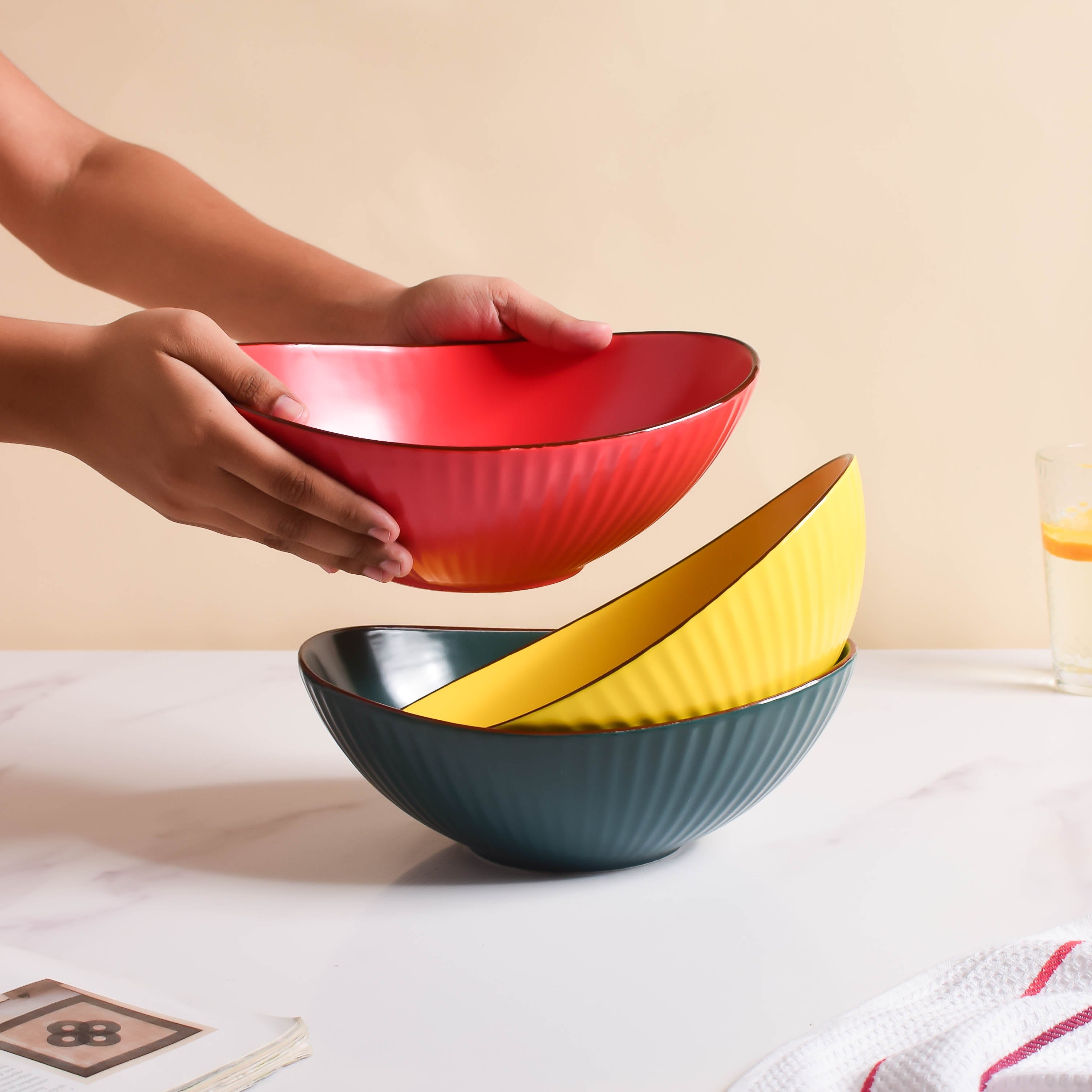 Ribbed Boat Serving Bowl