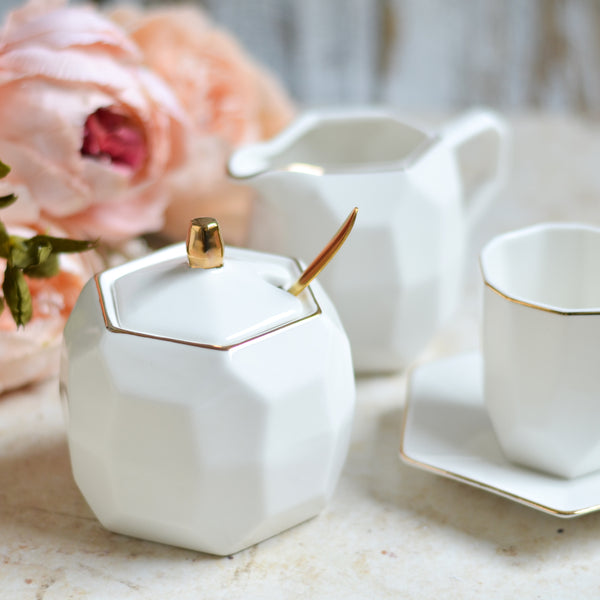 Modern Tea Set White Online - Premium Tea Set | Nestasia