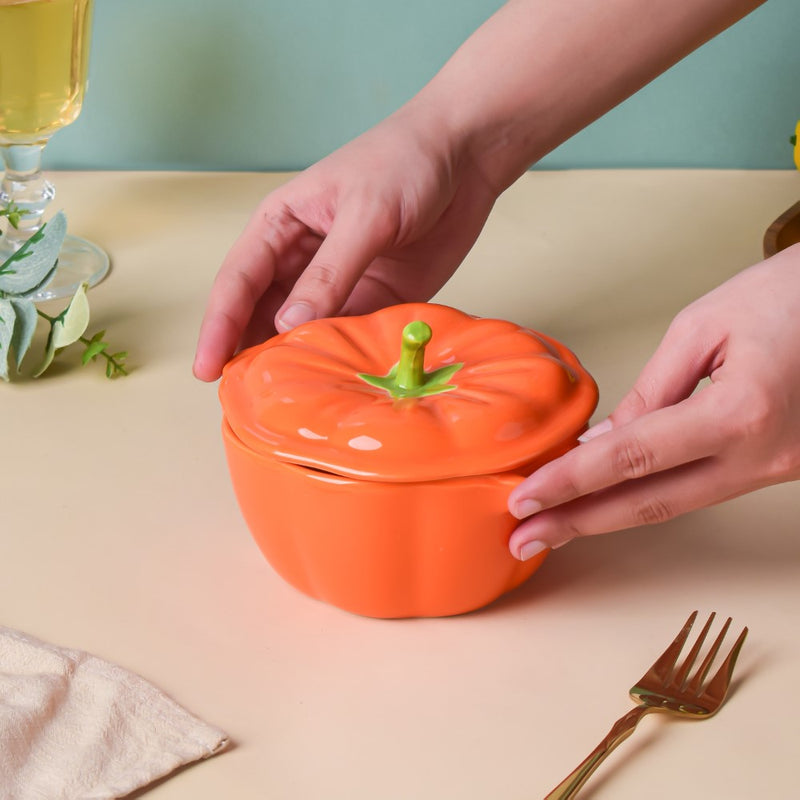 Quirky Pumpkin Bowl With Lid Orange 350 ml - Ceramic bowl, Serving bowl with lid, ceramic bowls with lids, snack bowls, bowl with handle | Bowls for dining table & home decor