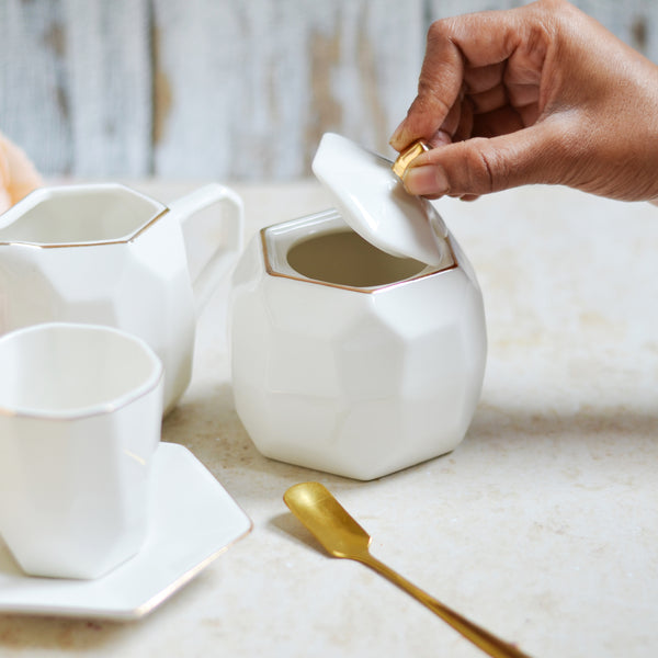 Modern Tea Set White Online - Premium Tea Set | Nestasia