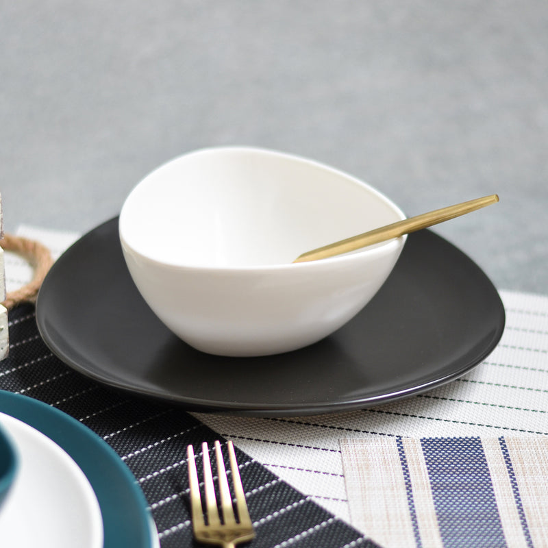 Triangular Plate - Serving plate, snack plate, dessert plate | Plates for dining & home decor