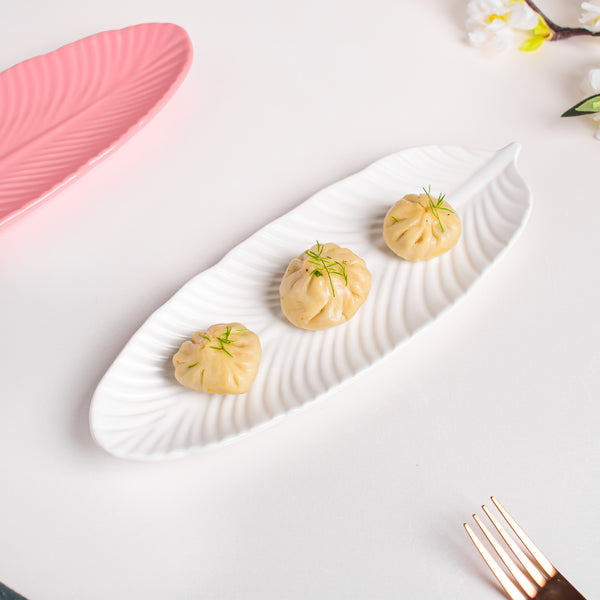 Snow White Leaf Platter - Ceramic platter, serving platter, fruit platter | Plates for dining table & home decor