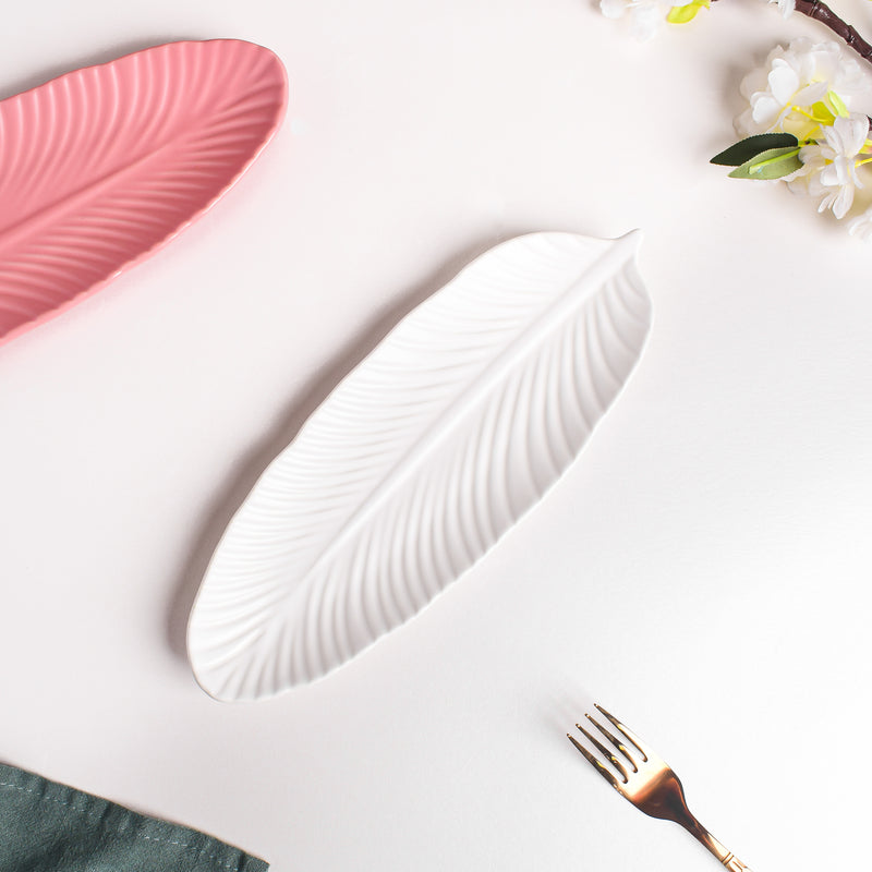 Snow White Leaf Platter - Ceramic platter, serving platter, fruit platter | Plates for dining table & home decor