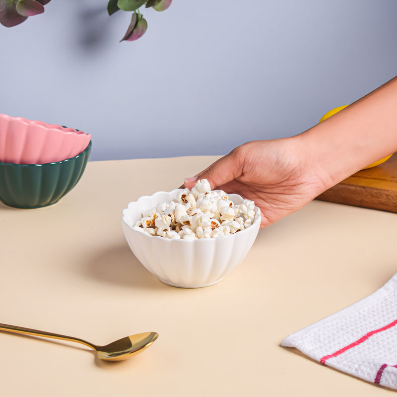Snow White Scallop Snack Bowl 250 ml - Bowl,ceramic bowl, snack bowls, curry bowl, popcorn bowls | Bowls for dining table & home decor