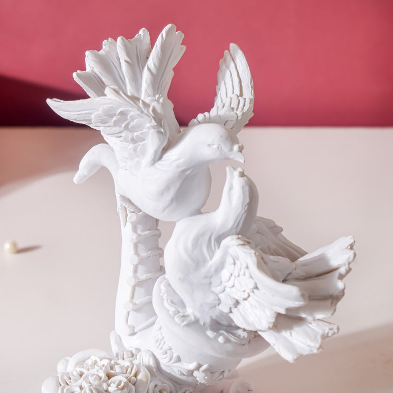 White Dove Birds Showpiece 6 Inch