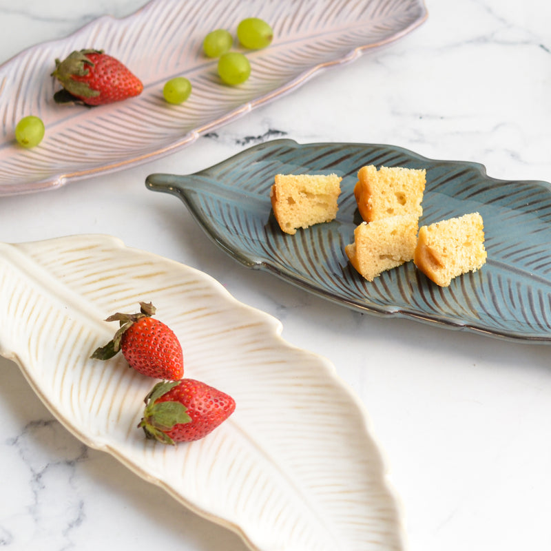 Long Leaf Plate - Ceramic platter, serving platter, fruit platter | Plates for dining table & home decor