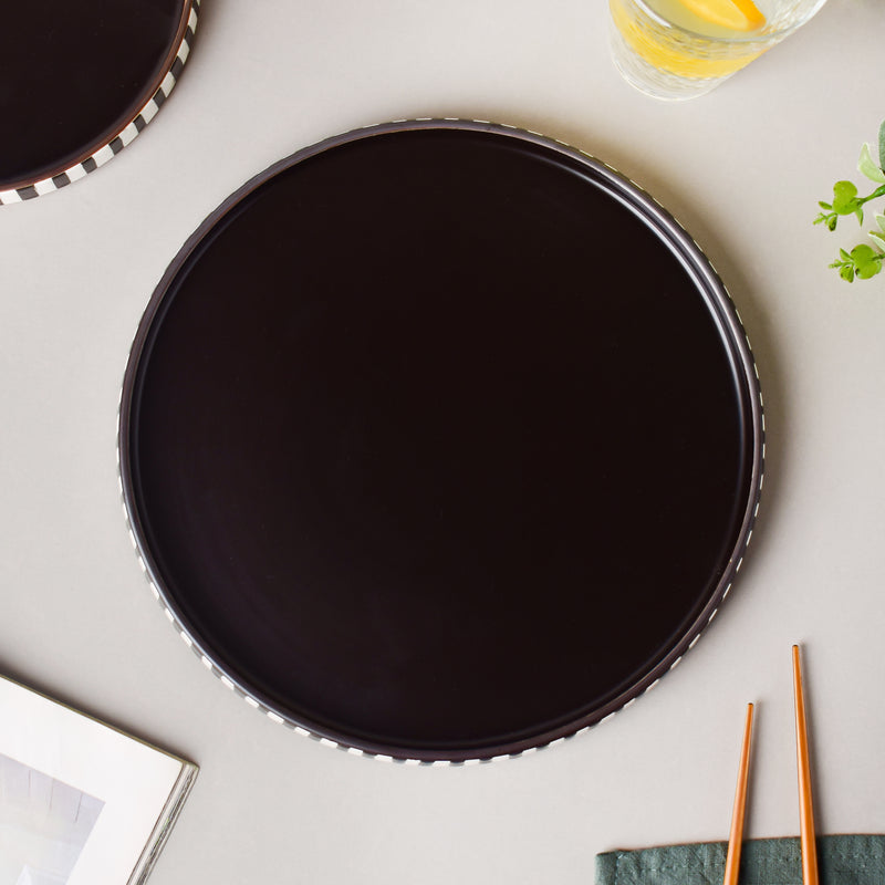 Monochrome Black And White Dinner Plate 9.5 Inch - Serving plate, lunch plate, ceramic dinner plates| Plates for dining table & home decor