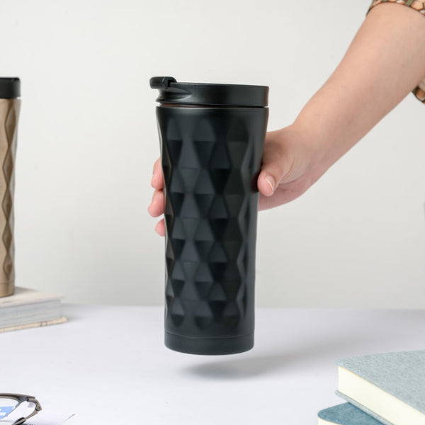 Double Walled Travel Tumbler Black With Flip Lid 500ml- Sippers, sipping cup, travel mug | Sippers for Travelling & Home decor