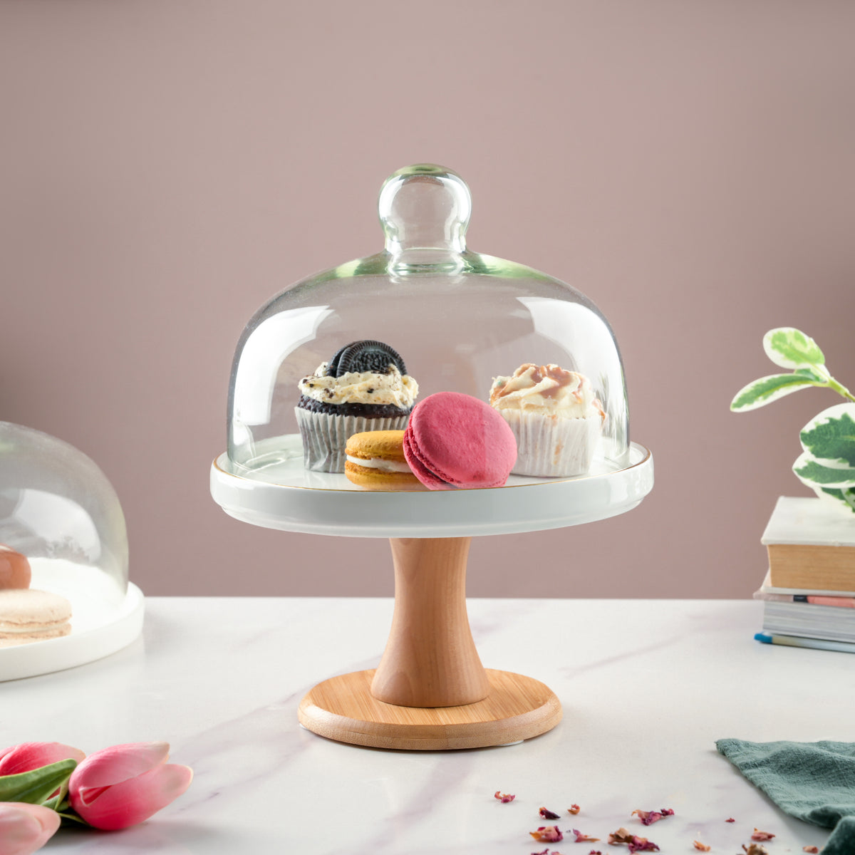 Luxury Glass Cake Stands with Covers Nordic Modern Cake Stand for Wedding  Party Decoration Chocolate Pastry Display Tray Food - AliExpress