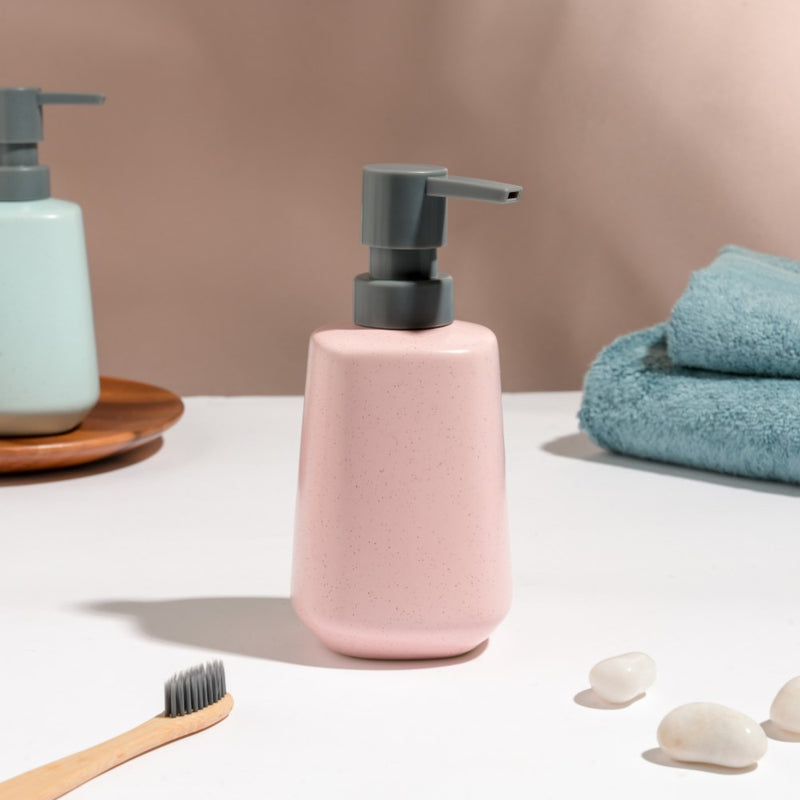 Modern Bathroom Accessory