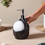 Celestria Black Dispenser With Scrubber 450ml