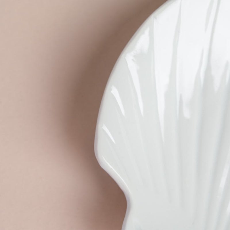 Classic Ceramic Sea Shell Snack Plate White - Serving plate, snack plate, dessert plate | Plates for dining & home decor