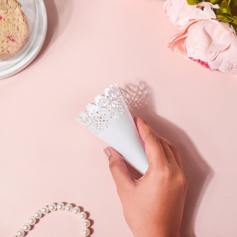 White Sprinkler Paper Bucket