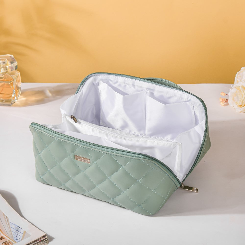 Multipurpose Green Cosmetic Makeup Bag Online | Nestasia