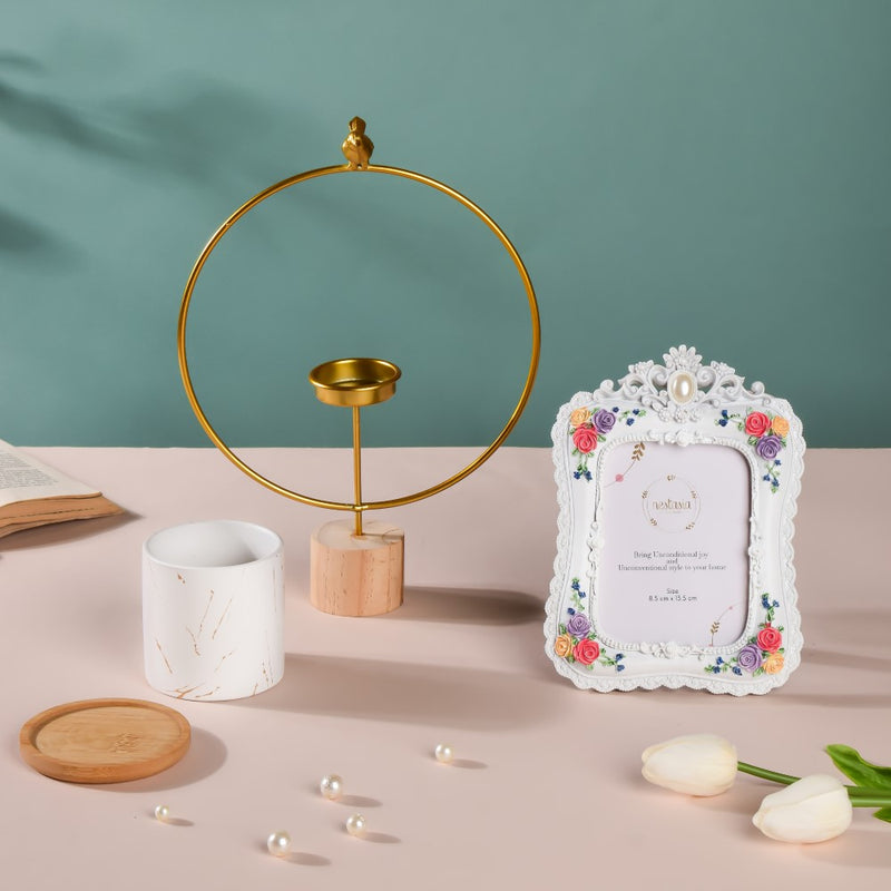 Brighten Up The Space Wedding Gift Hamper Set Of 3