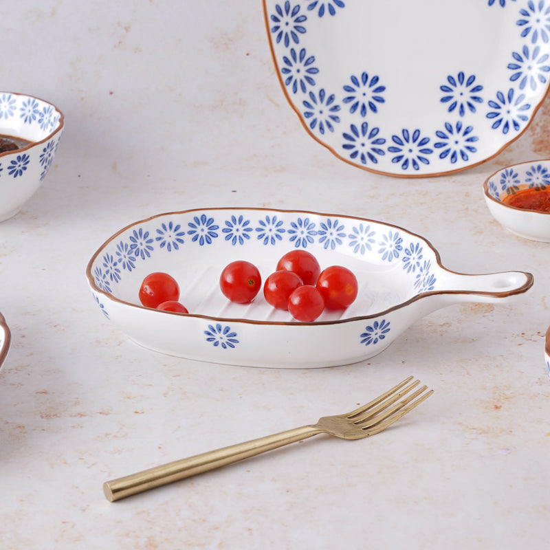 Daisy Plate with Handle - Baking Dish