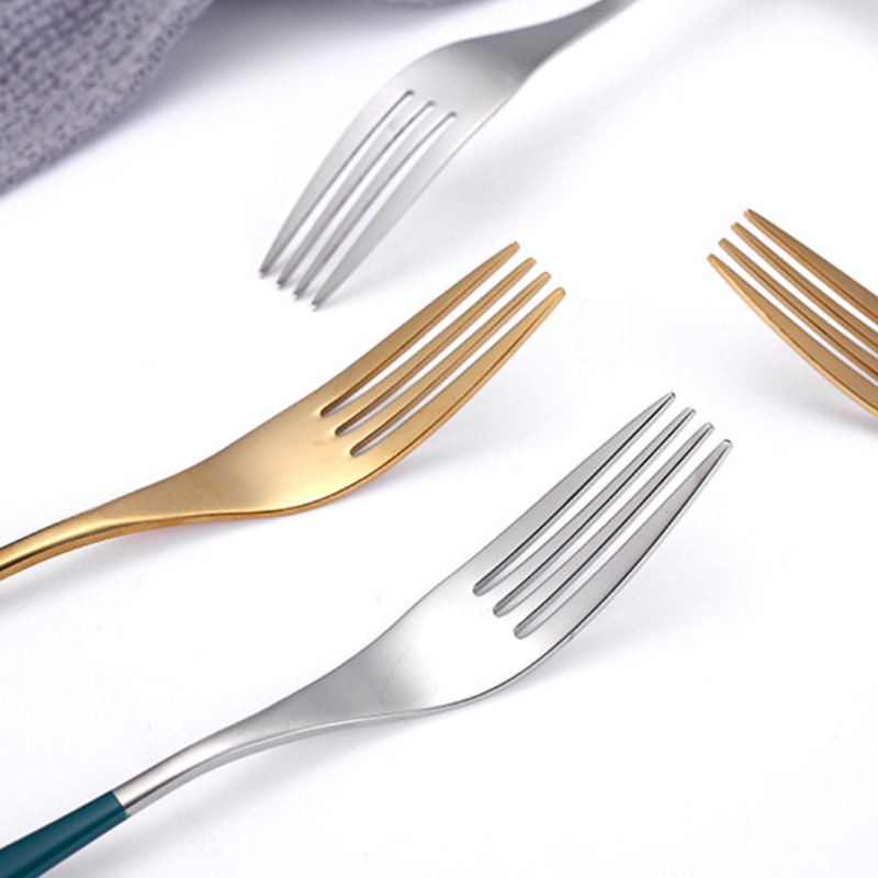Royal Cutlery Set