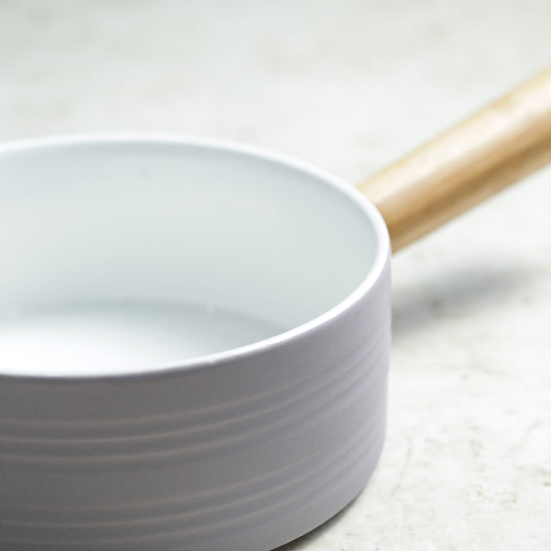 MAGNIFIQUE bowl with bamboo handle - lavender - Soup bowl, serving bowls, noodle bowl, snack bowl, popcorn bowls | Bowls for dining & home decor