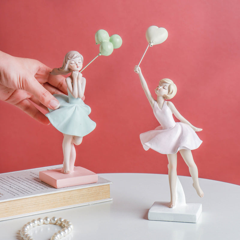 Winsome Figurine With Balloons - Showpiece | Home decor item | Room decoration item