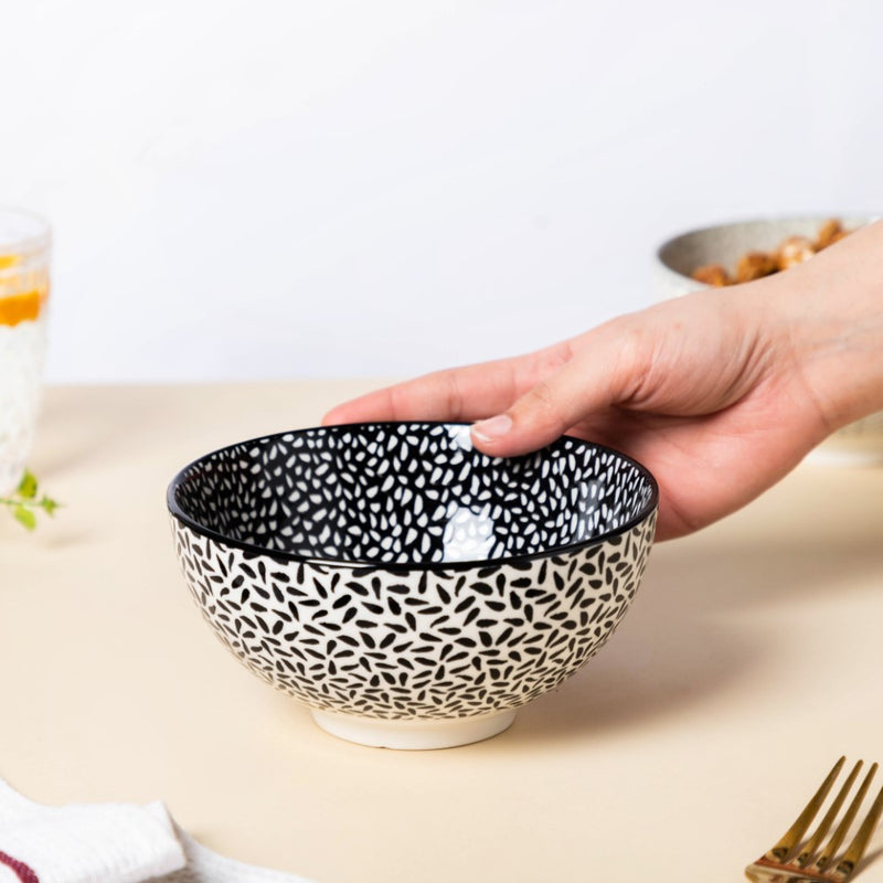 Black And White Snack Bowl 400ml Set Of 2 - Bowl, soup bowl, ceramic bowl, snack bowls, curry bowl, popcorn bowls | Bowls for dining table & home decor