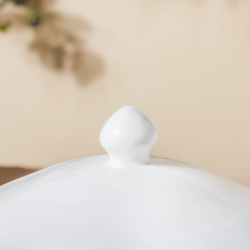 Serena Pearly White Serving Bowl With Lid Small 1 L - Serving bowl with lid, ceramic bowls with lids, noodle bowl, oven bowl, soup bowl with handle | Bowls for dining table & home decor