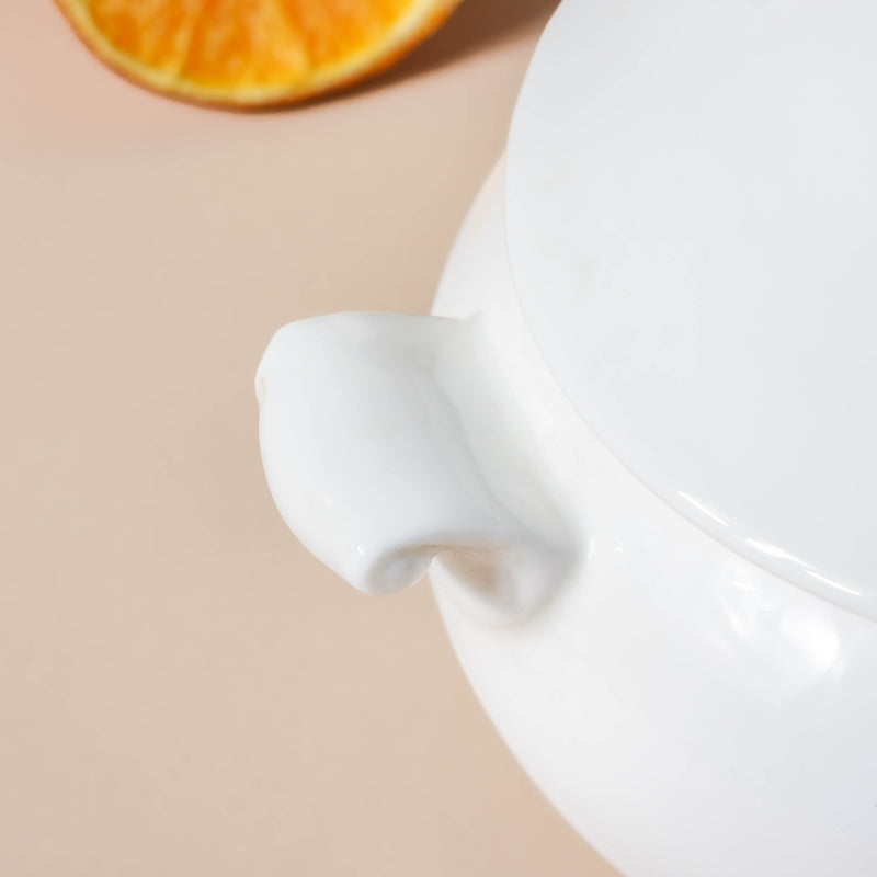 Serena Pearly White Serving Bowl With Lid Small 1 L - Serving bowl with lid, ceramic bowls with lids, noodle bowl, oven bowl, soup bowl with handle | Bowls for dining table & home decor