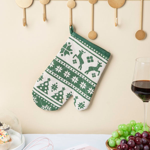 Festive Patterned Christmas Oven Mitts Green