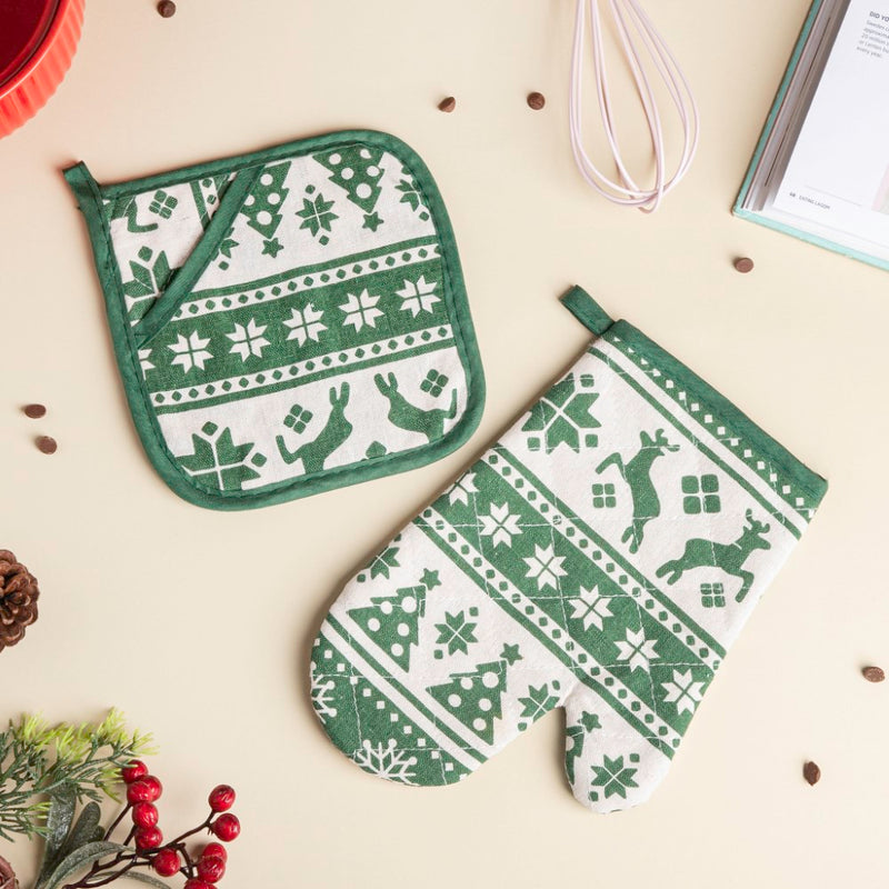 Festive Christmas Oven Mitt And Mat Green Set Of 2