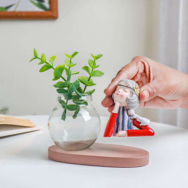 Vintage Figurine Vase - Showpiece | Home decor item | Room decoration item