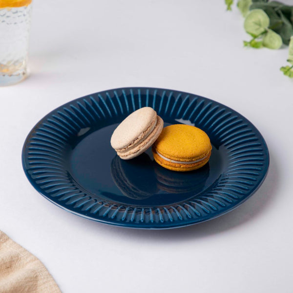 Royal Snack Plate Blue Small 8.5 Inch - Serving plate, snack plate, dessert plate | Plates for dining & home decor