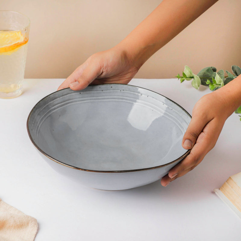 Criselda Grey Wavy Rimmed Serving Bowl 9.5 Inch 1.5 L - Bowl, ceramic bowl, serving bowls, noodle bowl, salad bowls, bowl for snacks, large serving bowl | Bowls for dining table & home decor