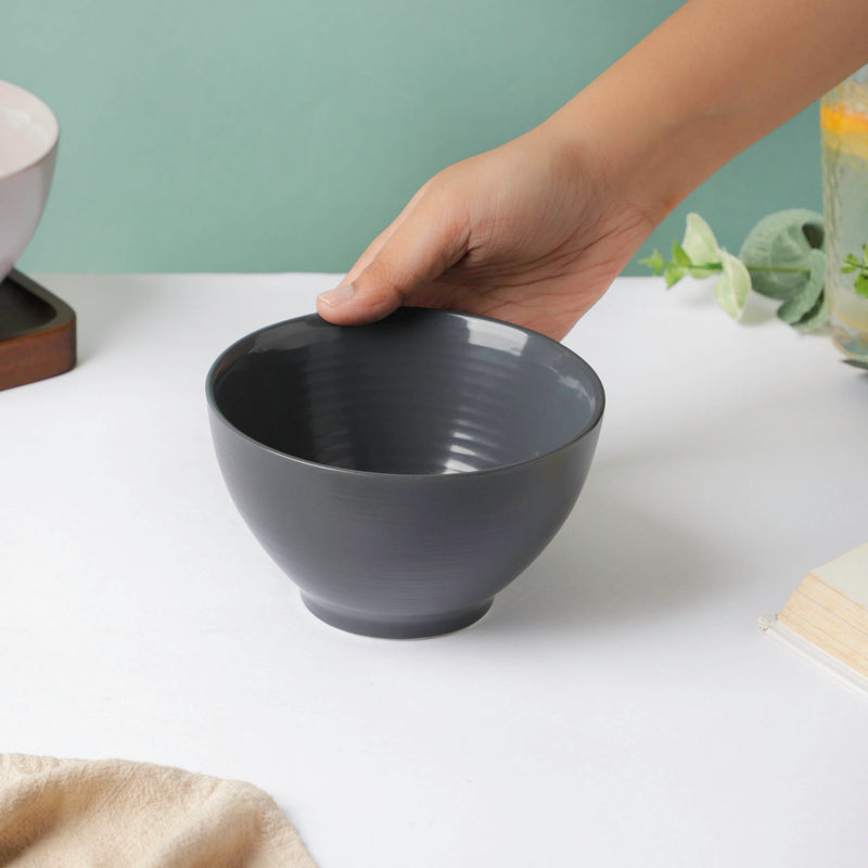 Adora Glossy Soup Bowl Black 500ml - Bowl, soup bowl, ceramic bowl, snack bowls, curry bowl, popcorn bowls | Bowls for dining table & home decor