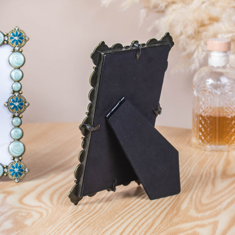 Jolly Flower Spell Photo Frame - Picture frames and photo frames online | Living room decoration items