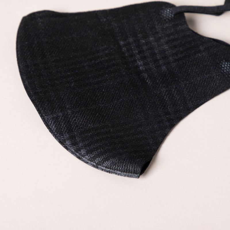 Checkered Face Mask With Adjustable Straps Black Set Of 4