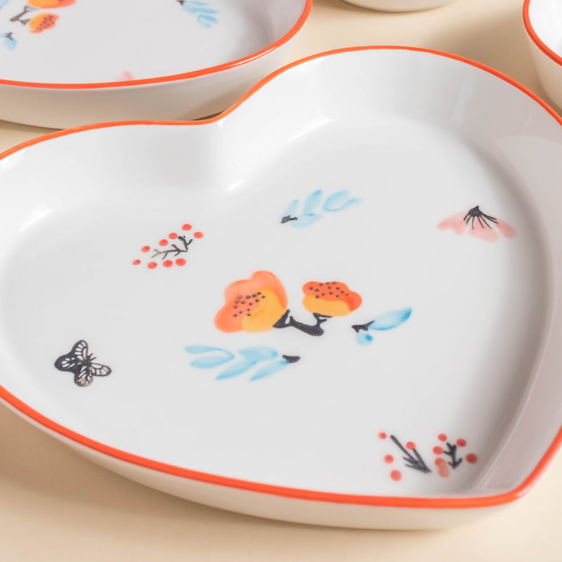 Floral Heart Snack Set For 4